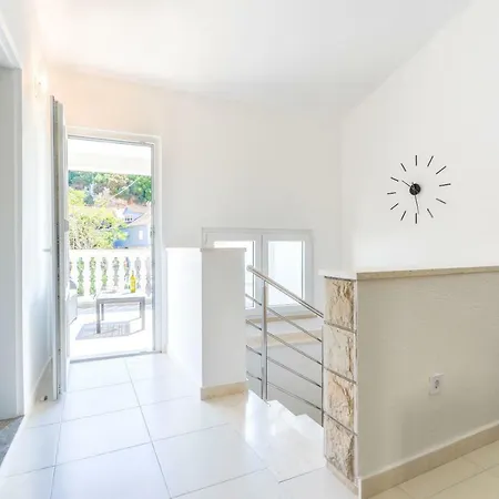 Дом отдыха House Riva