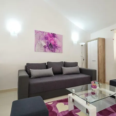 Сasa de vacaciones House Riva Zavalatica