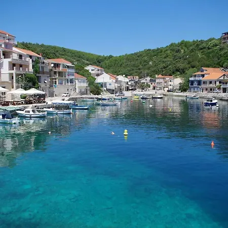 Nyaraló House Riva *