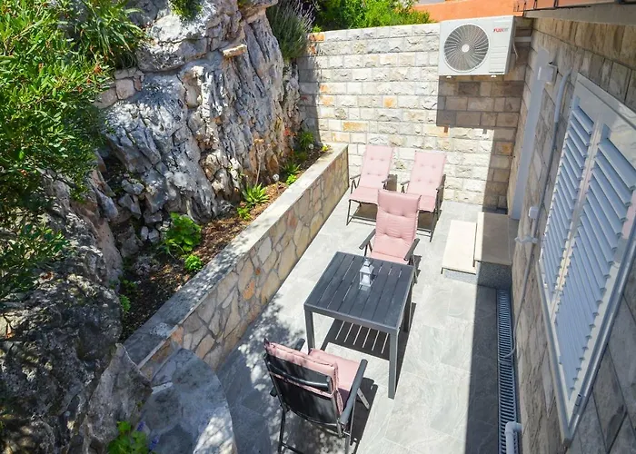 House Riva Nyaraló *