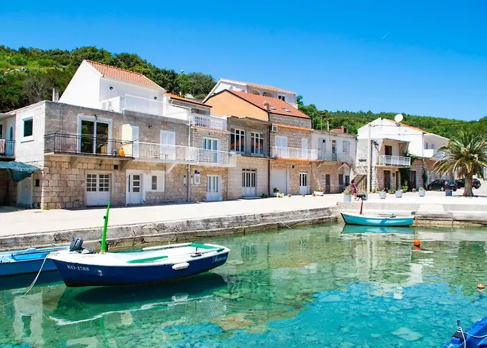 House Riva Zavalatica